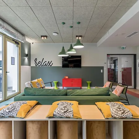 Apartment Student Factory Champ De Mars